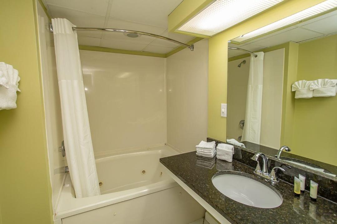 Oceanfront 2 Bedroom 3 Bathroom Unit 539-540 - Sleeps 10 Myrtle Beach Extérieur photo